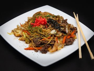 Pan Fried Beef Yakisoba