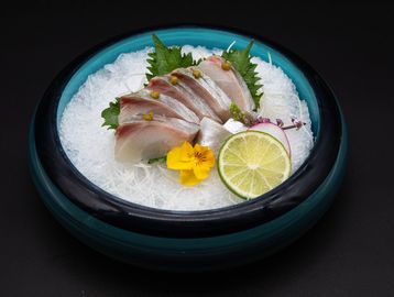 Yellow Striped Jack / Shima-Aji *