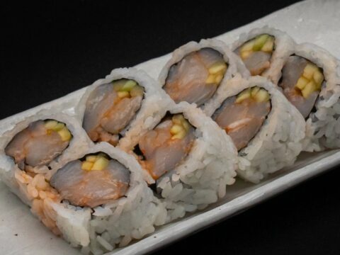 Spicy Scallop Roll
