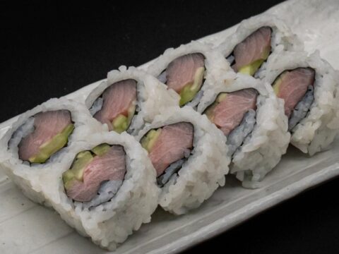 Yellowtail Roll