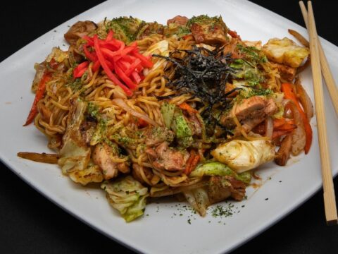 Pan Fried Chicken Yakisoba