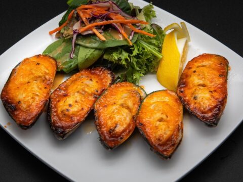 Baked Green Mussels